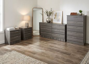 Dresser, chest and 2 nightstands - Cómoda, Gavetero y 2 mesitas de noche