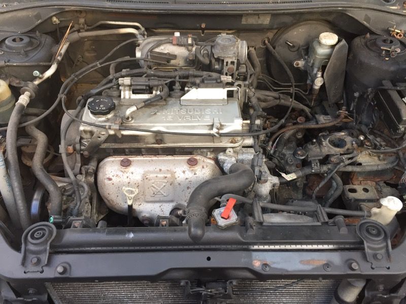 2002 Mitsubishi Lancer OZ RALLY 2.0 motor, manual transmission and much more parts for sale.