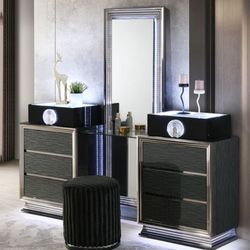 Brand New Charcoal Gray & Black Upscale Vanity w Stool 