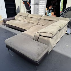 Modern Fabric/Real Leather 2 piece Large Sectional Sofa with Adjustable Headrest Good Condition 