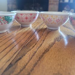 Set of Four Individual Snack/Sauce Bowls