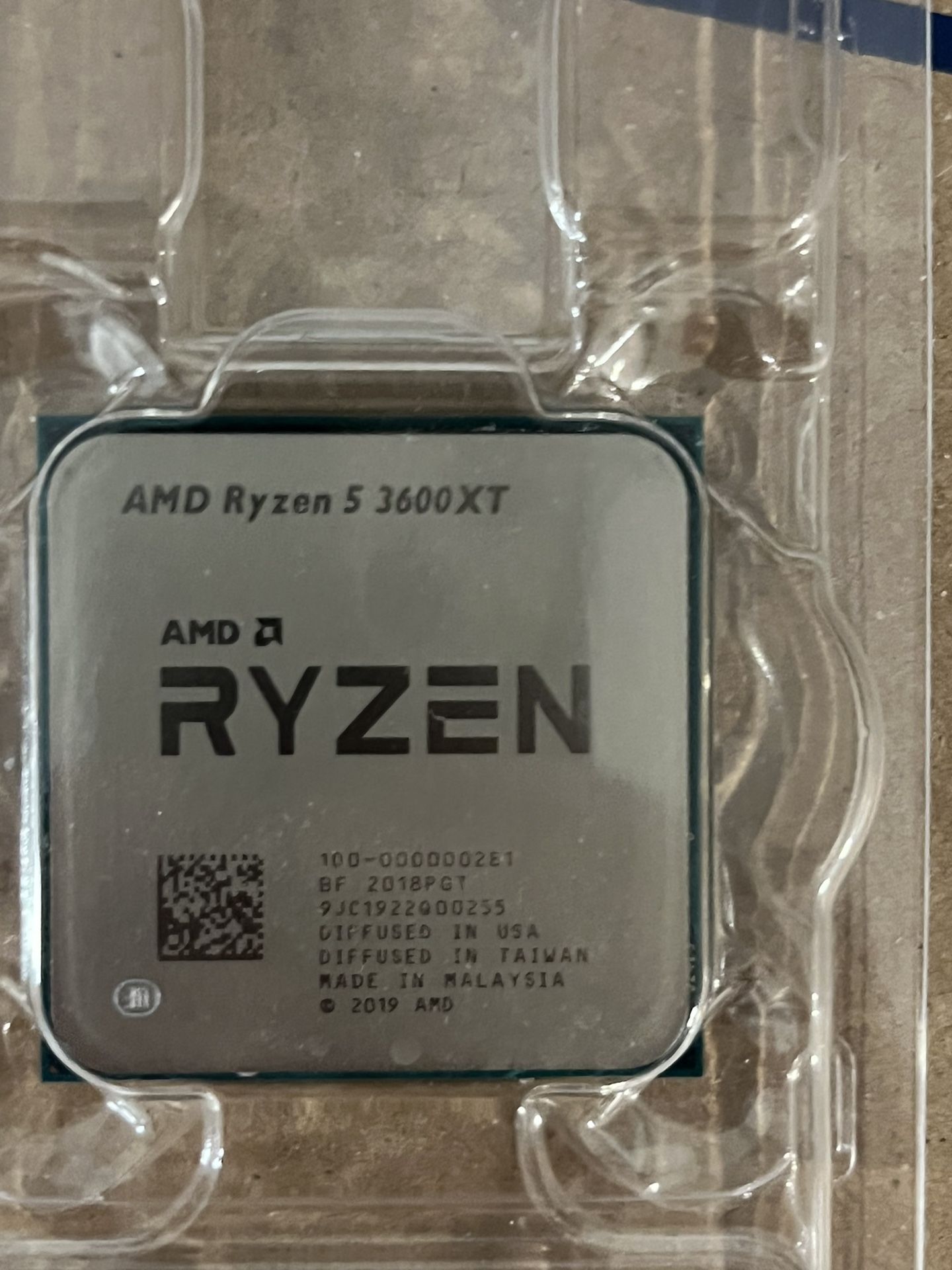 Hotsell AMD RYZEN 5 3600XT CPU Processor Used Working 100-000000281