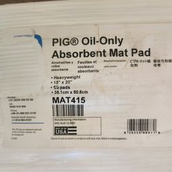 PIG Oil-Only Absorbent Mat Pads
