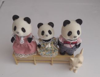 Calico Critters Panda Family 