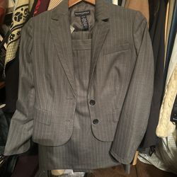 Banana Republic Woman’s suit 