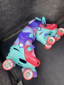 Girls Roller Skates