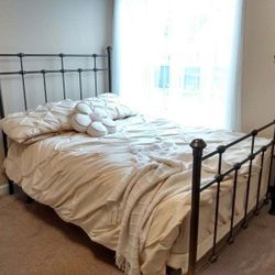 Bed Frame (Full Size)