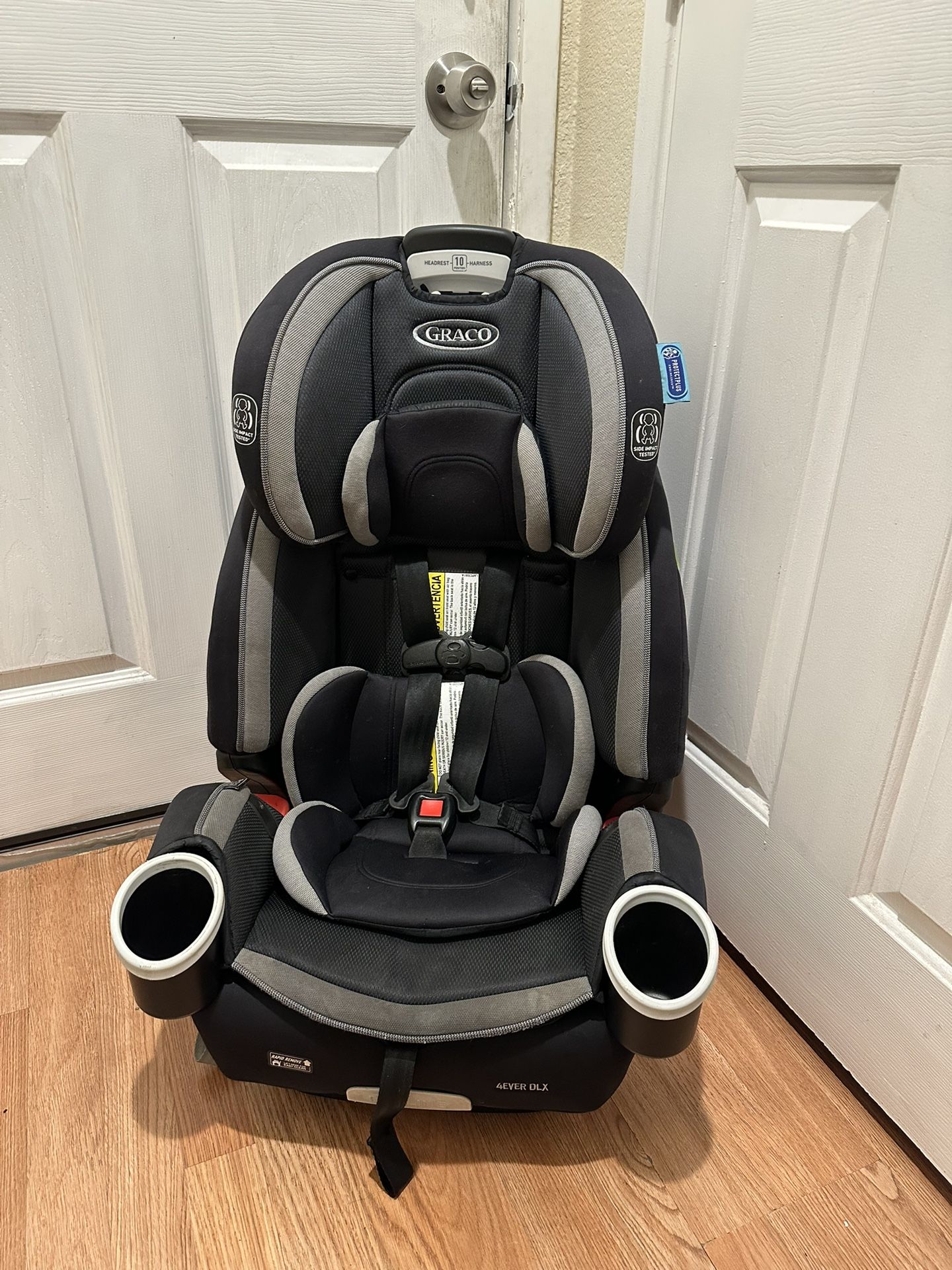 Graco 4Ever DLX 4-in-1 Convertible Car Seat