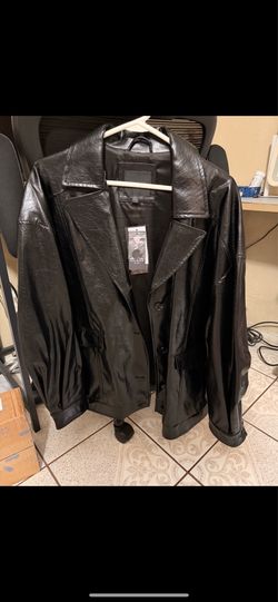 NWT Women’s GUESS Black Faux Leather Oversized Jacket XL