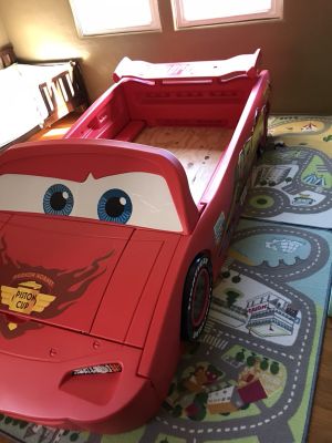 Lightning mcqueen toddler bed replacement stickers