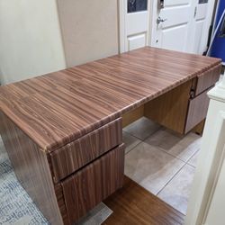 Office / Study Table 