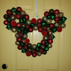 MICKEY LIGHT UP WREATH