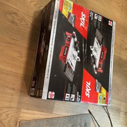 Skil 7” Wet tile Saw (new)