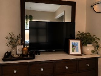 Panasonic Viera 39” 1080p LED HDTV – Excellent Condition