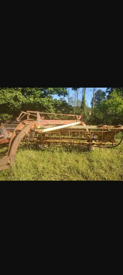 New Holland 56