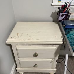 Vintage Wooden Drawer Chest with Painted Knobs
