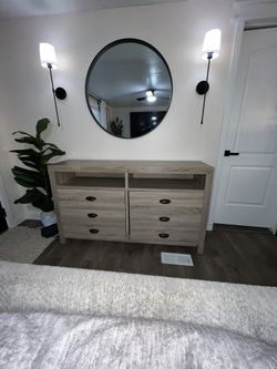 Tv Stand/ Entry Table