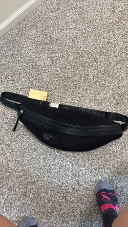 “Vintage Havana” black mesh oversized belt bag