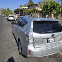 2012 Toyota Prius V