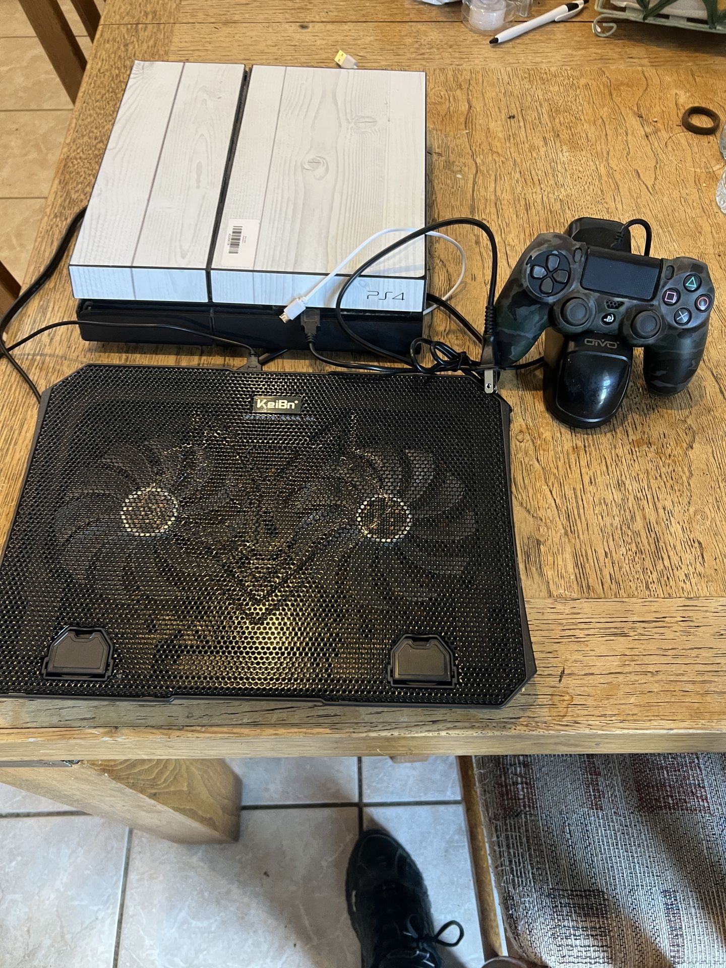 PS4