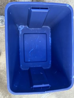 Sterilite Storage Bin Size 18 Gallon 68L 231/8”Lx181/8”wx141/8”H