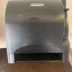 Kimberly Clark Professional Levermatic Roll Paper Towels Dispenser   