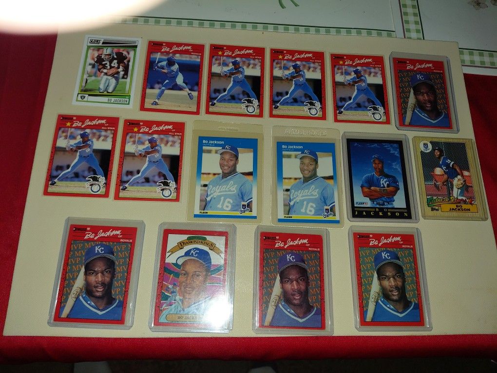 BASEBALL CARDS