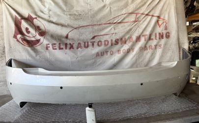 2021-2025 TESLA MODEL S REAR BUMPER COVER W/ SENSOR HOLE PEARL WHITE OEM