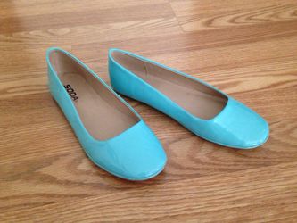 Teal ballet flats, size 7.5