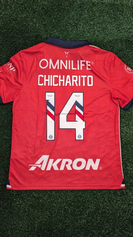 Chivas Chicharito Jersey Home 23/24