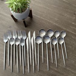 Stainless Steel Flatware 20 Pc