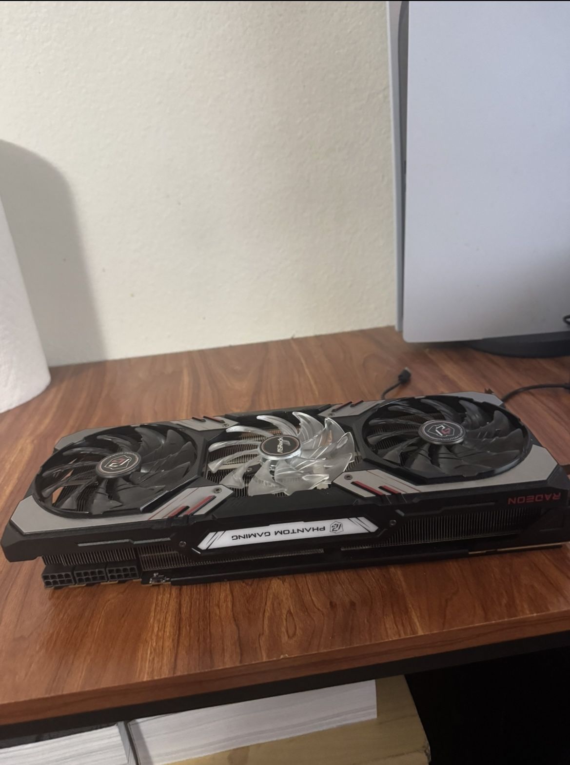 Phantom Gaming Radeon RX 6950 XT