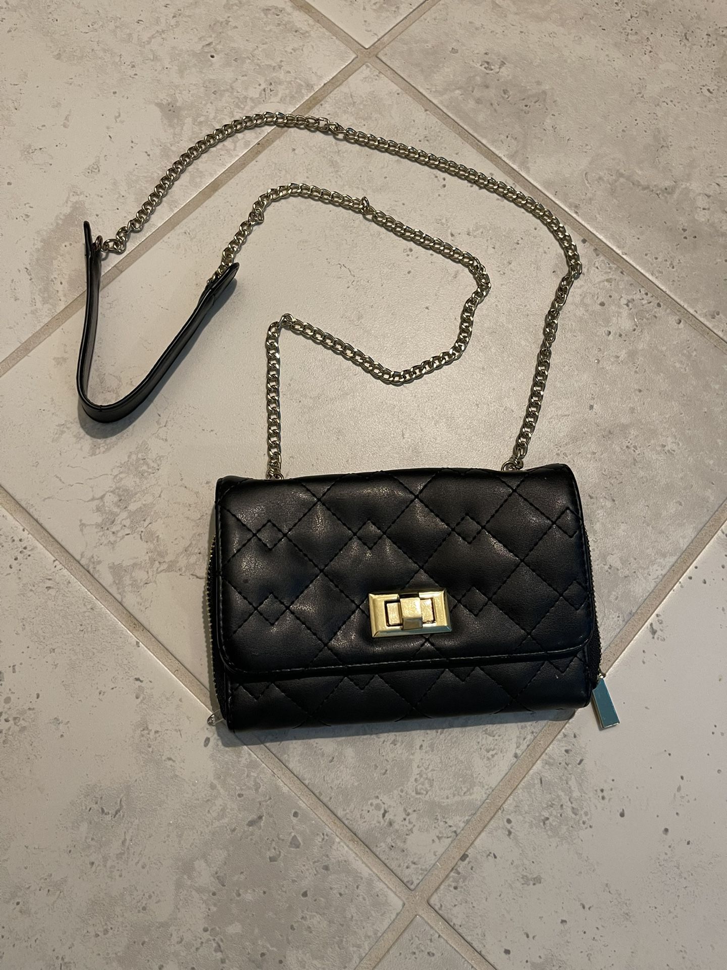 Small Black Hand Purse/wallet With Chain