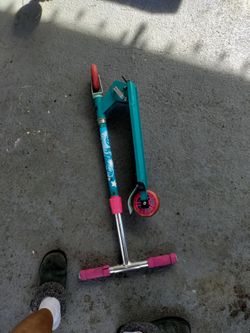 Scooter. Girls