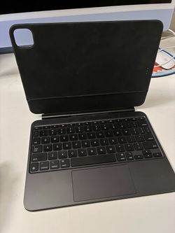 iPad Pro 11 inches Magic Keyboard m4 m5