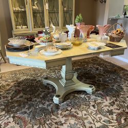French Country Dining Table & Chairs