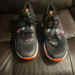 Nike Men's Renew Elevate 3 Shoes - Black /Anthracite / Brilliant Orange / Pink Spell