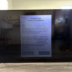 Vizio 4k 70” TV * Dark Screen.