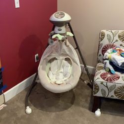 Fisher Price baby swing works great