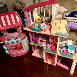 Barbie Dream House - MAKE AN OFFER 