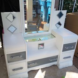 *HELLO  KITTY* Bedroom Furniture Set