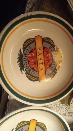 Pasta Pomodoro Basilico Ceramic pasta bowls