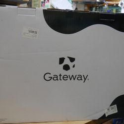 NEW Gateway 23.8" All In One Desktop PC White Win 11 128GB SSD 4GB GWAP42424-WT. 