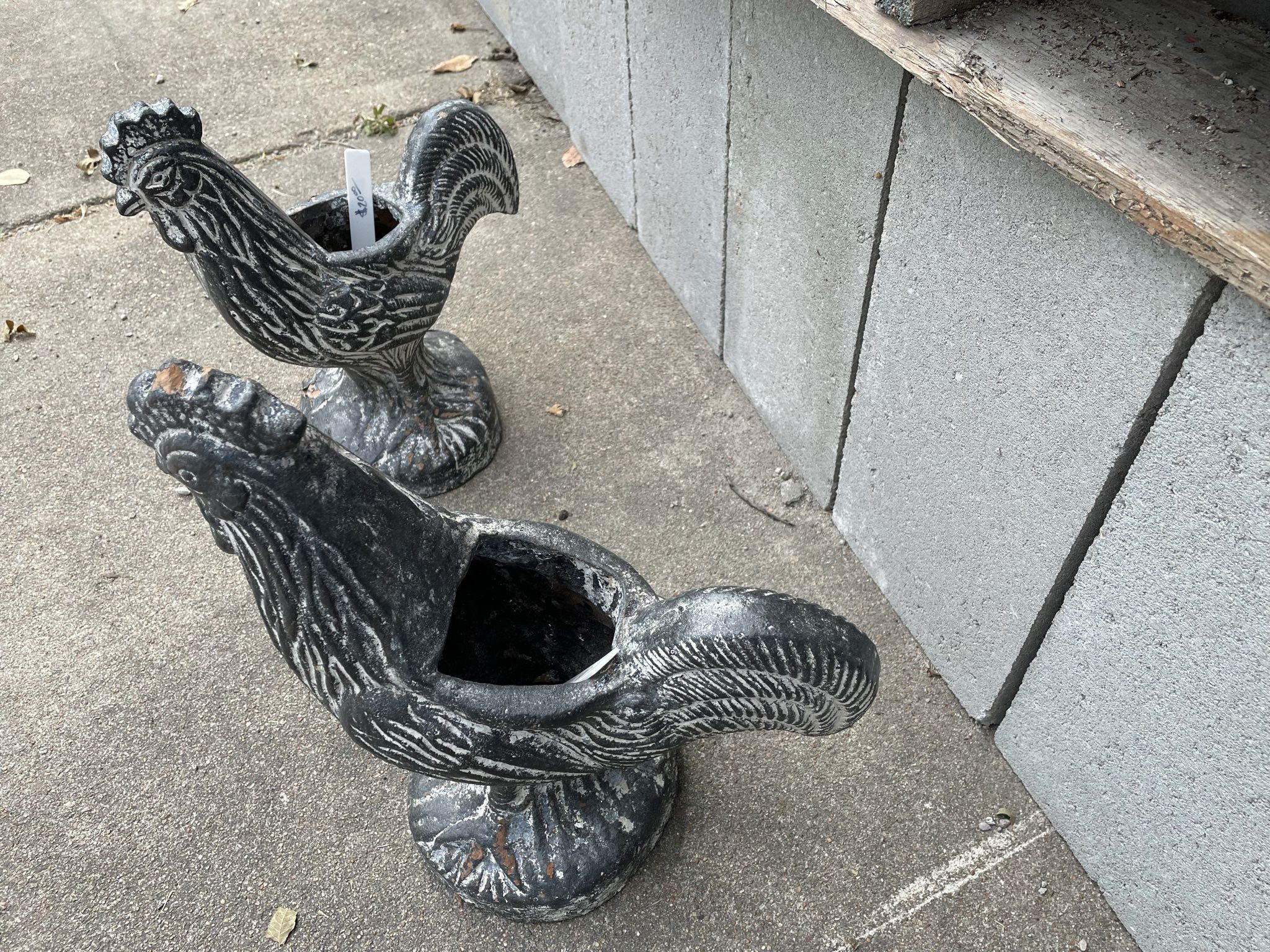 New Handmade Clay Rooster Pots $25.00 for 1 or $40.00 For Both/2 Gallos Macetas De Barro Nuevas $25.00 Por 1 o 2 por $40.00 - Pick Up In Aldine 77060