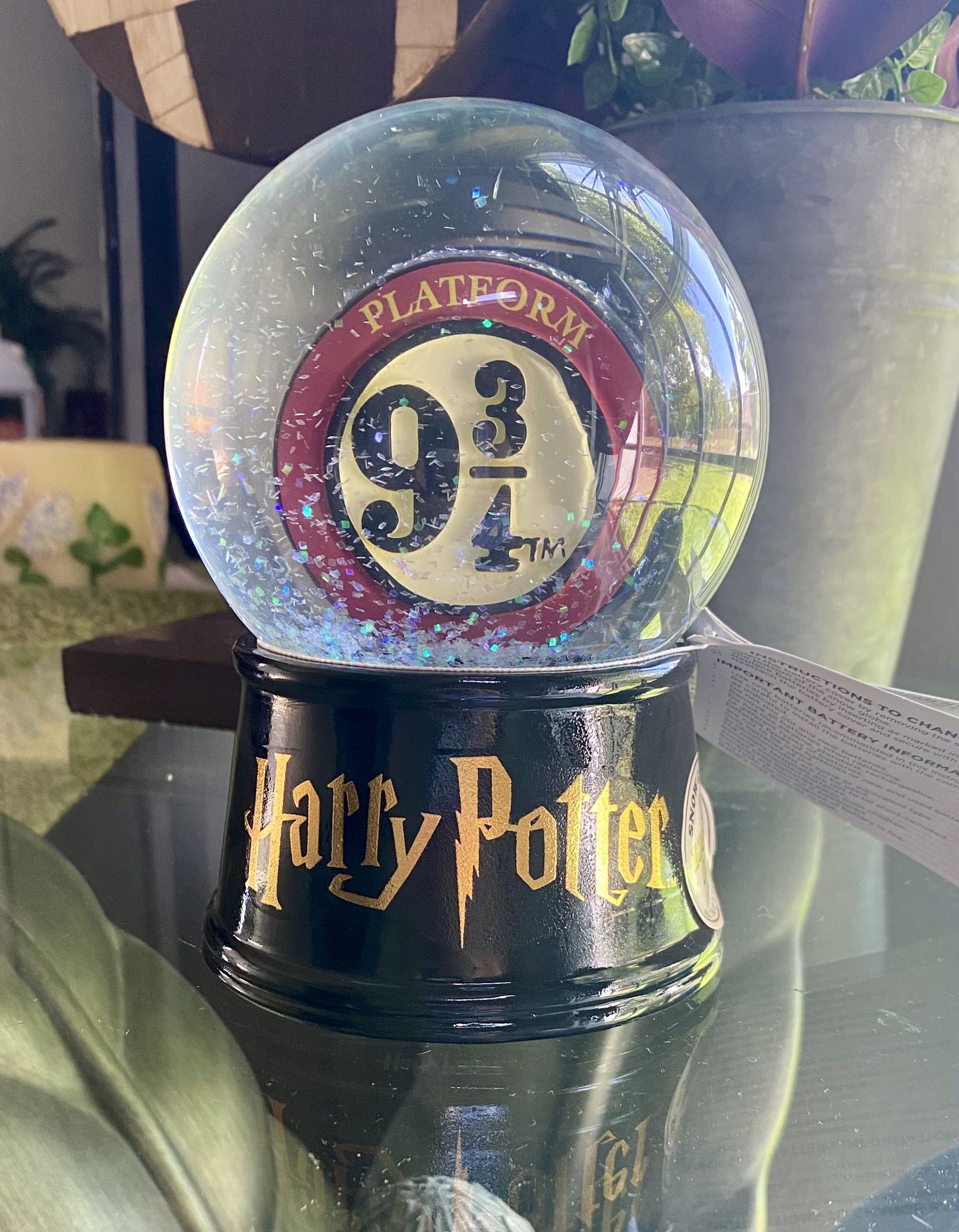 Harry Potter Light Up Water Globe 9 3/4 Platform 
