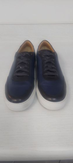 Navy Blue Leather Low-Top Sneakers size 10.5