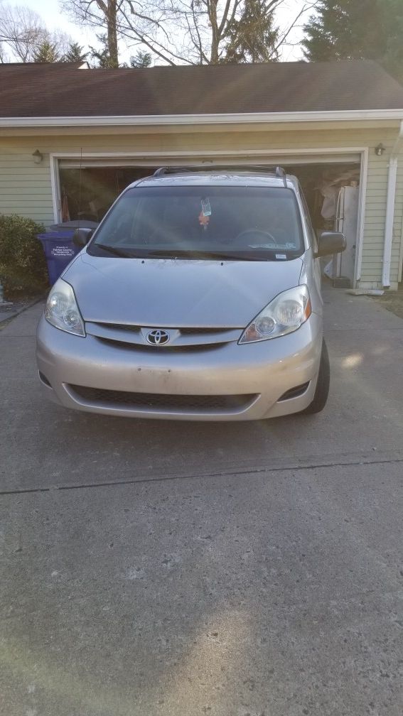 2006 Toyota Sienna