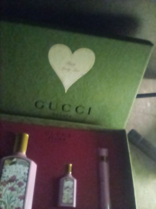 Valentino, Chanel, Prada, YSL, Gucci Perfume for Sale in Vancouver, WA -  OfferUp