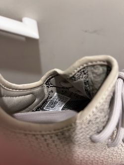 Yeezy 350 Size 5 1/2 Men