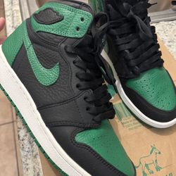 Jordan 1 Pine Green